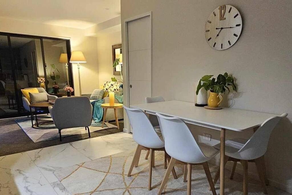 2-Bedroom Ensuite, Close To City, Comfortable, Accessible With Own Parking Christchurch Luaran gambar